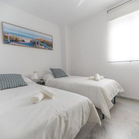 Calabahia Beach Cala Del Moral รินกอนเดลาวิกตอเรีย ภายนอก รูปภาพ